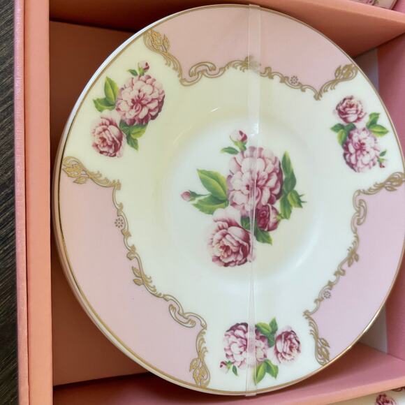 GRACE TEAWARE Spring Pink Floral Set of 4 Porcelain Espresso Cups Saucers NEW - Picture 9 of 10
